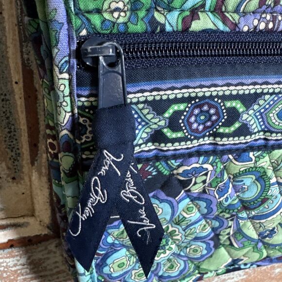 Quilted Mini Crossbody Name Brand Purse In Blues & Greens 6”X8” Outside Pockets - Picture 3 of 8